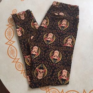 Lularoe One Size Leggings Chihuahua Print